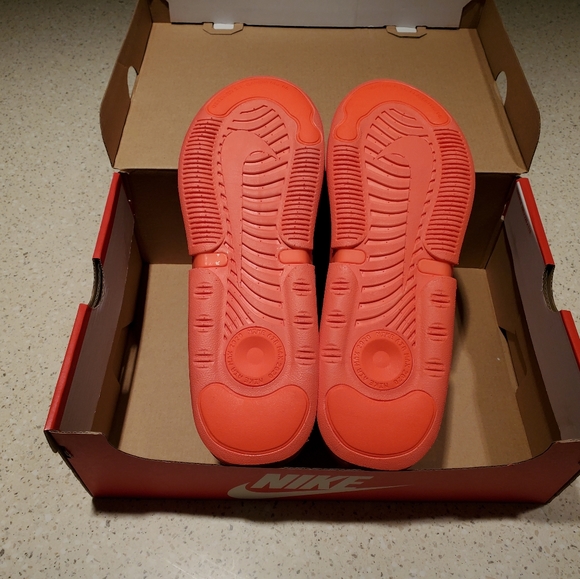 🆕️ Nike Air Max Up Hyper Crimson Total Orange - Picture 11 of 16